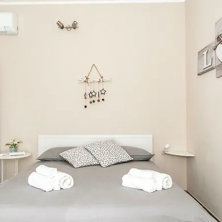 Apartment Ponte Lungo *